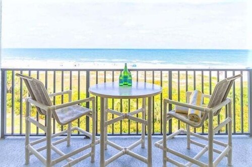 Top Floor direct view  |  Gorgeous Sunny Oasis on the Beach!