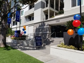 Exterior - Prime Location For UCLA Students S209 (Los Angeles)