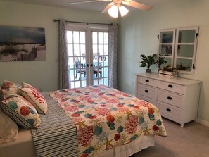 3 habitaciones, tabla de planchar con plancha, wifi y ropa de cama 