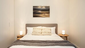 1 chambre, bureau, fer et planche à repasser, Wi-Fi gratuit
