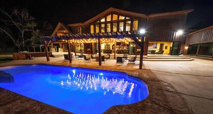 Zion Reunions Retreats Bodas: Capacidad 55 ppl Pvt: Piscina, teatro, fútbol sala