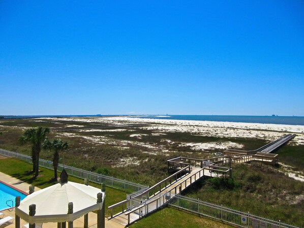 Pool - Inn at Dauphin Island 309 Wonderful Unit with Expansive Views!! (Dauphin Island)