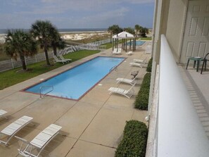 Pool - Inn at Dauphin Island 203 Beautifully Furnished with Great Views!! (Dauphin Island)