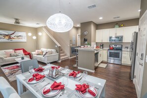 Interior - Dream Vacation Home! Disney-5 miles! Weekly 10% off (Kissimmee)