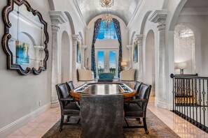 Interior - Eagle Bay: Game Loft, Theater, Private Pool with Lazy River, Golf Views, Near Disney (Kissimmee)