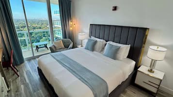 1 chambre, coffres-forts dans les chambres, bureau