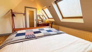 1 bedroom, desk, iron/ironing board, free WiFi