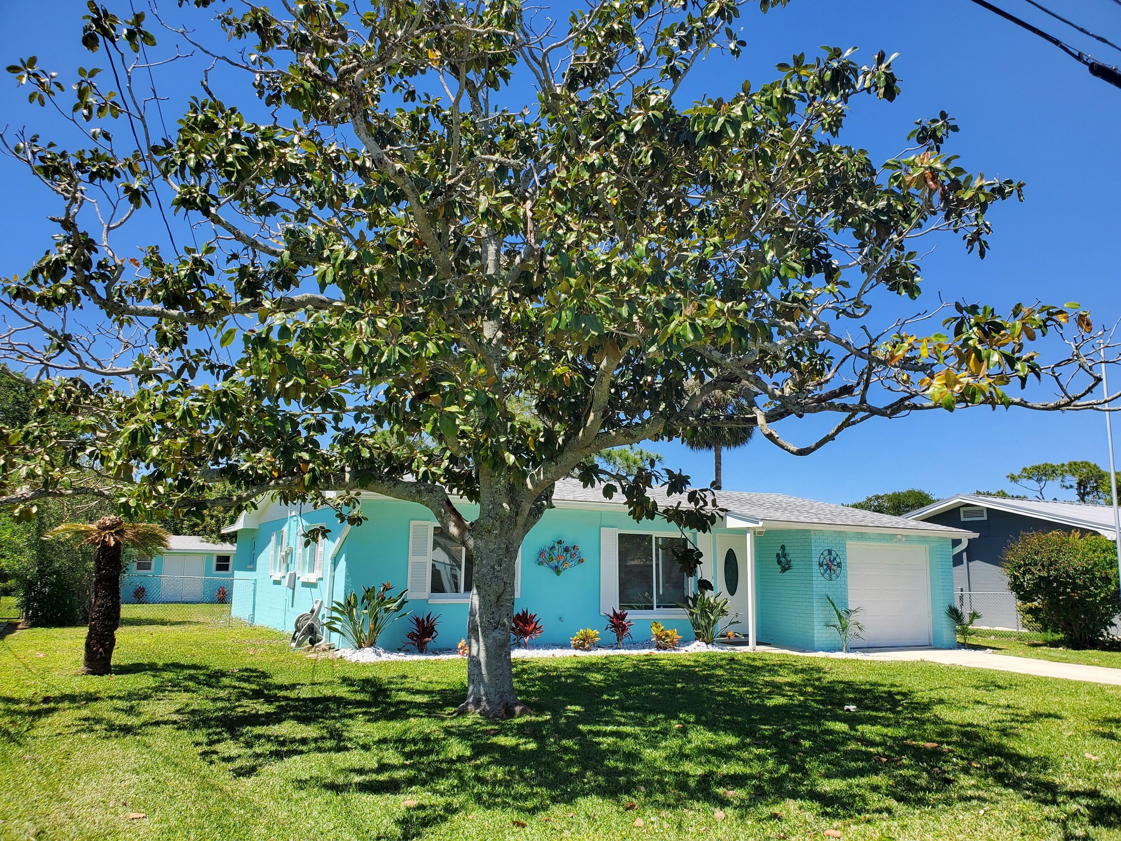 🌺 SUMMER DEAL UPSCALE BEACHSIDE HS, SHORT WALK 2 FLAGLER 🐬 WATERFRONT LAGOON- 