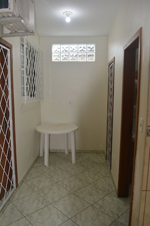 Interior - Comfortable beach house in a historic city. (São Francisco do Sul)