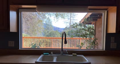 Manzanita View Mountain Getaway