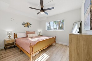 1 bedroom, desk, iron/ironing board, free WiFi