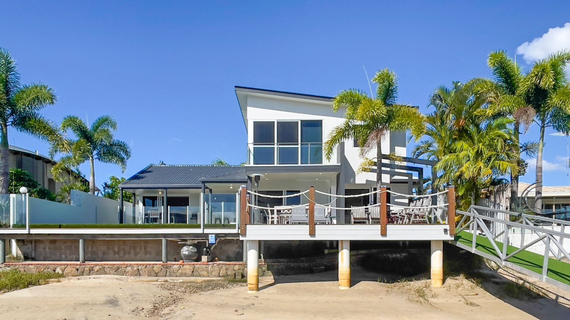 Remarkable Six Bedroom Waterfront Home! Perfect for the extended family — image 5