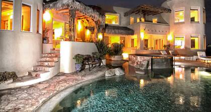Luxury Oceanfront Villa in Cabo San Lucas