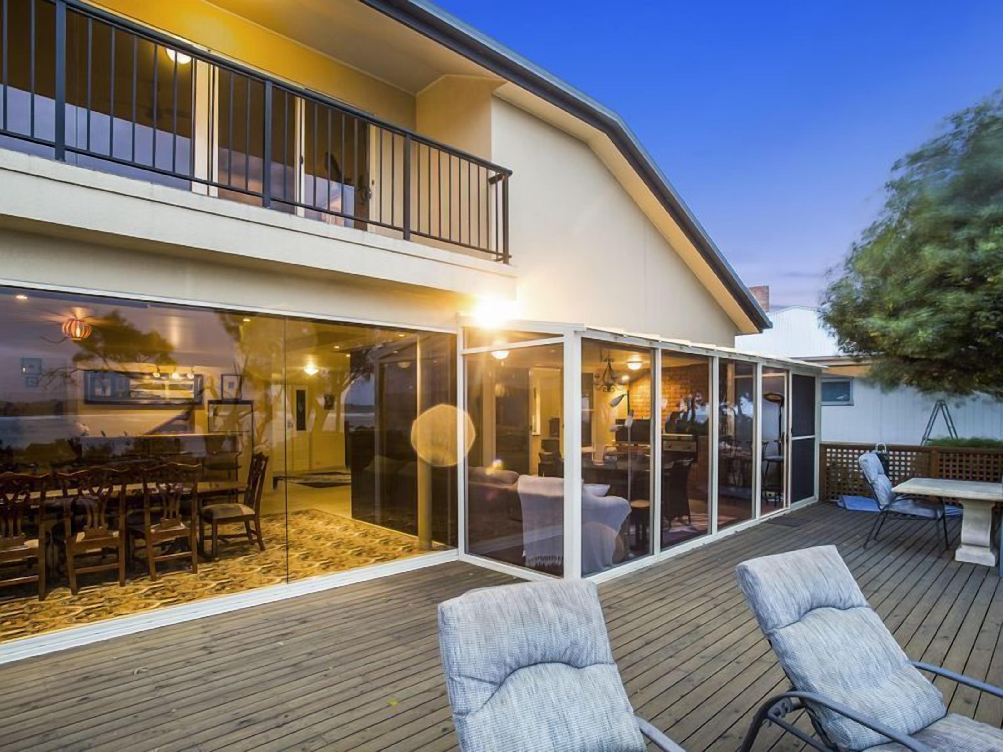 Beachfront Retreat with Direct Beach Access | Family Friendly — image 11