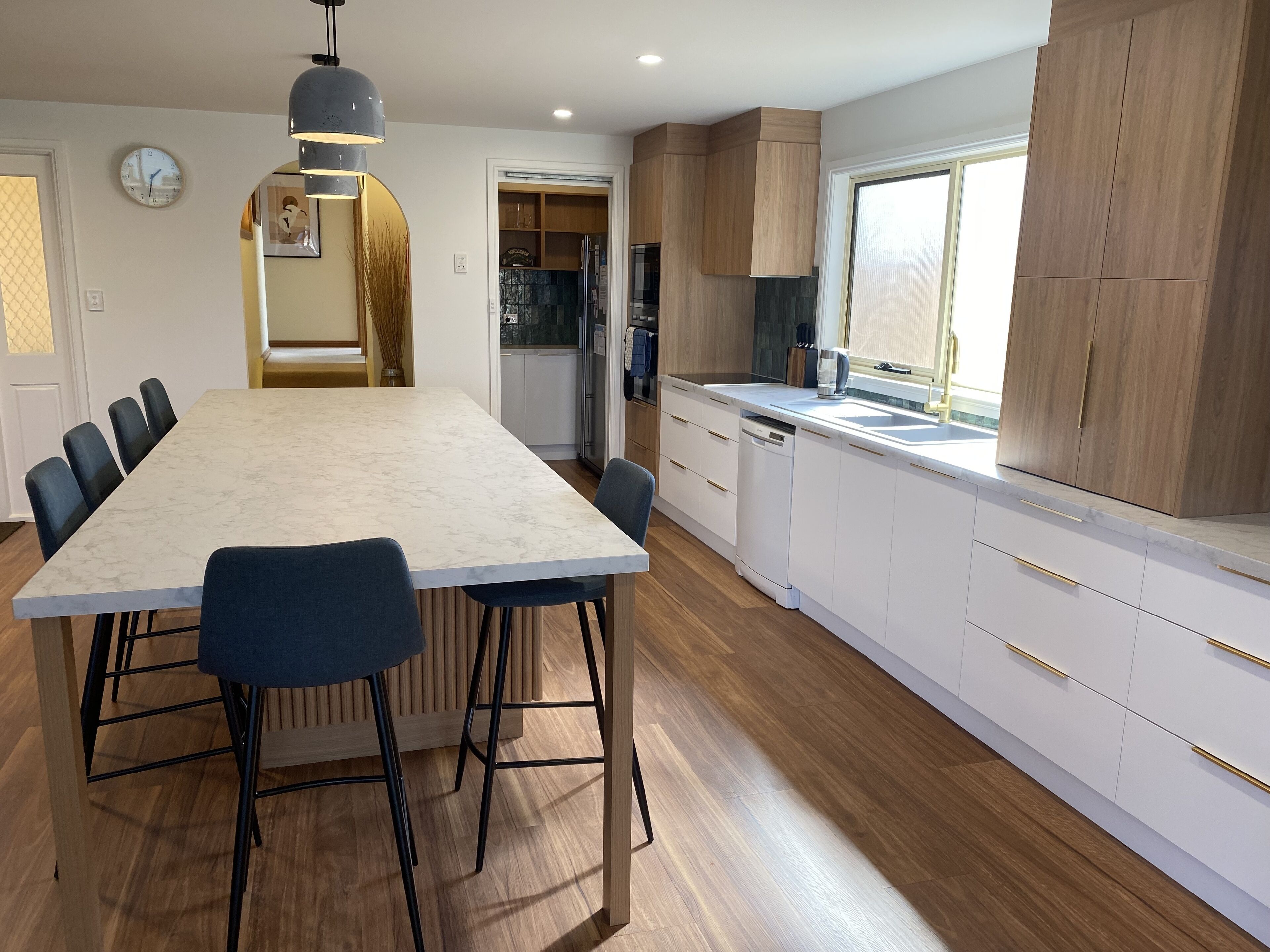 Beachfront Retreat with Direct Beach Access | Family Friendly — image 19