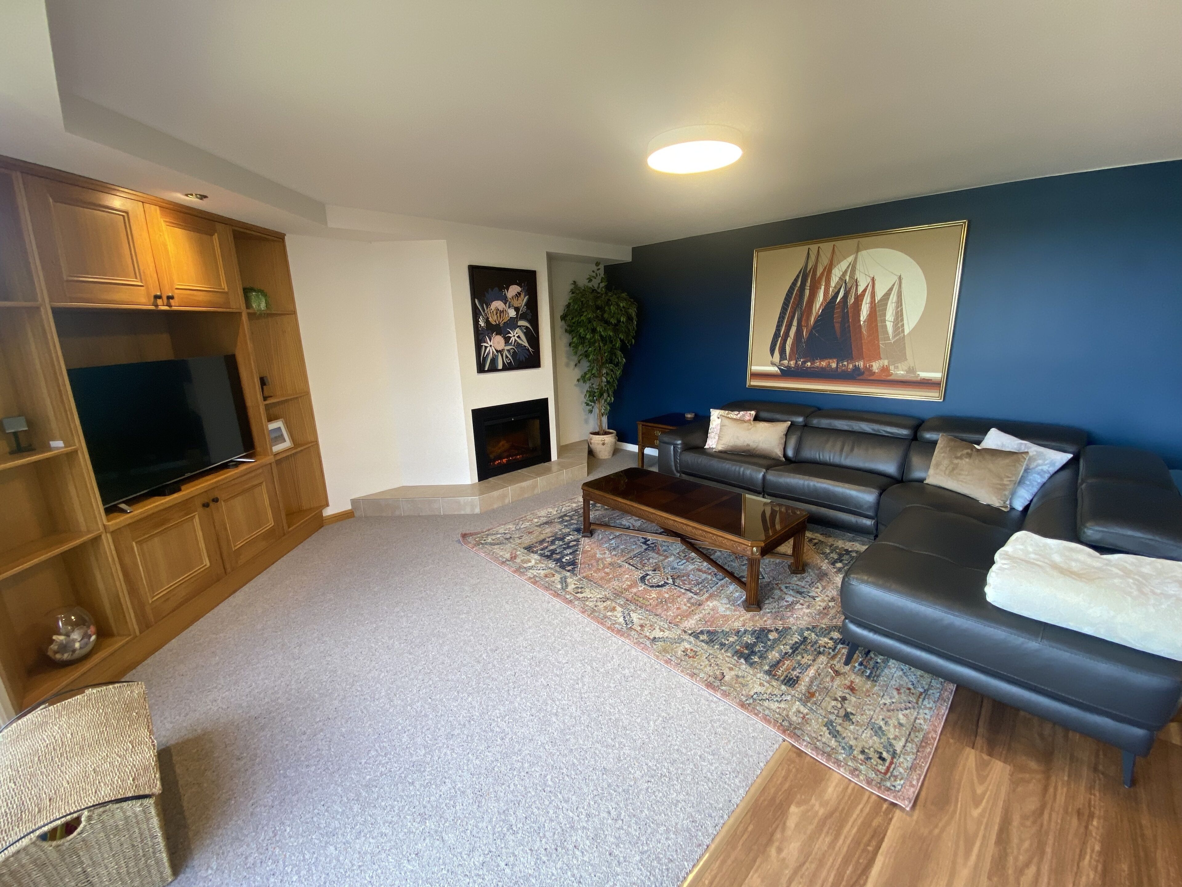 Beachfront Retreat with Direct Beach Access | Family Friendly — image 22