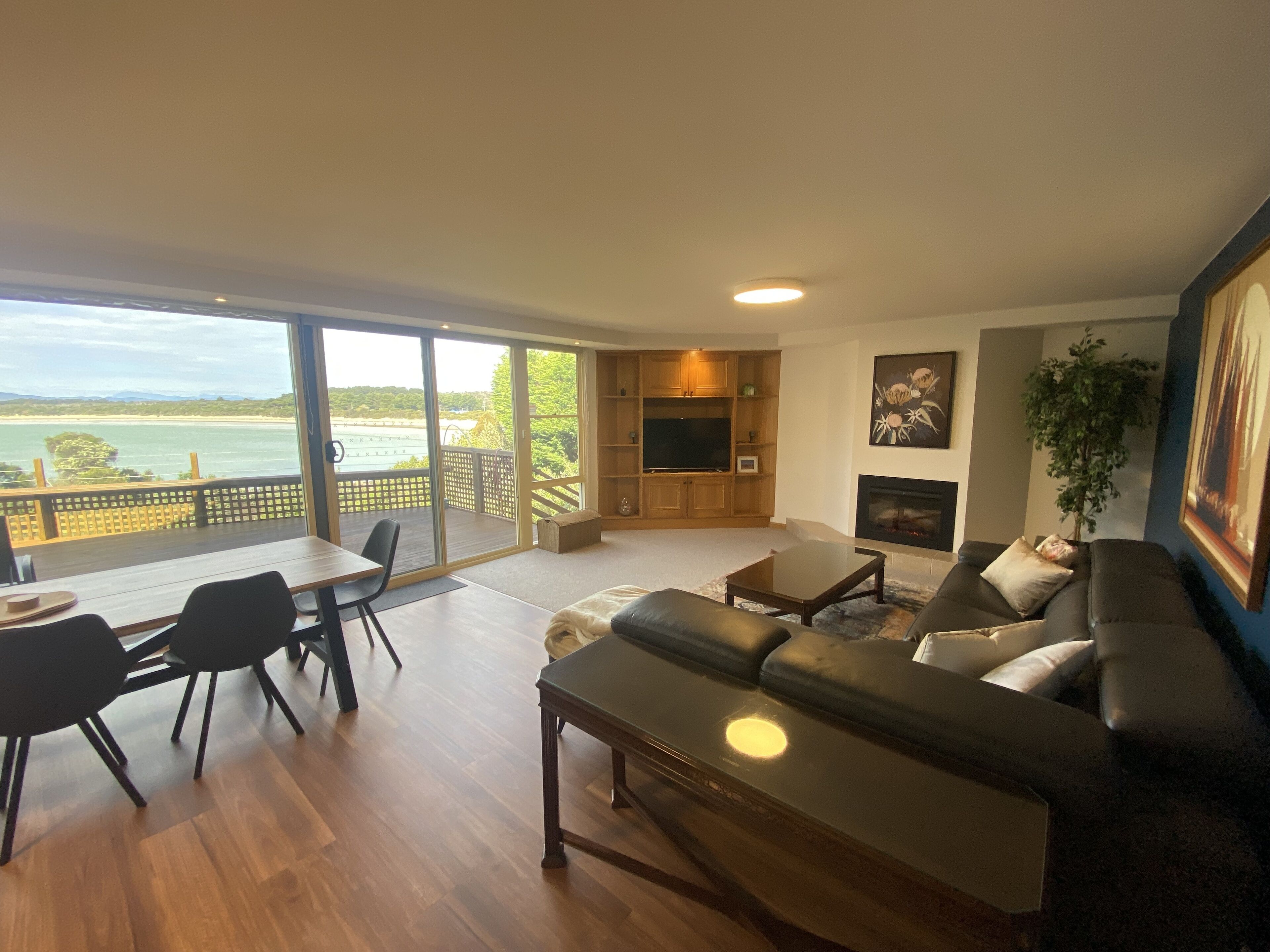 Beachfront Retreat with Direct Beach Access | Family Friendly — image 5