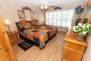 4 habitaciones, tabla de planchar con plancha, wifi y ropa de cama