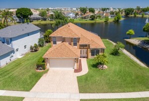 Exterior - Amazing Lake View House 2 Mls Disney (Kissimmee)
