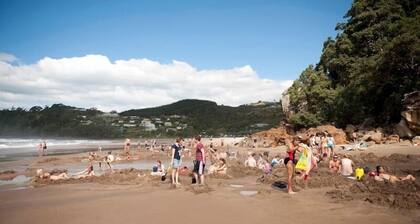 2 level self contained apartment close to the poolat AquaSoleil.