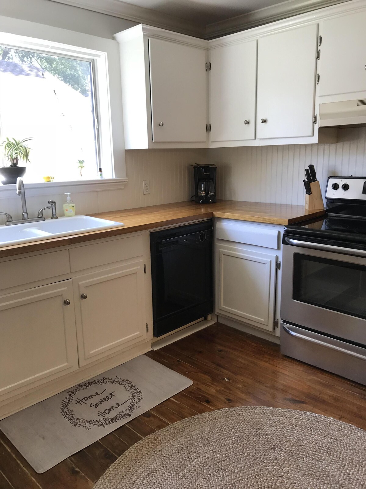 Photo 3 of Vintage House Near Downtown & Beaches-Relax by the Fire Pit in Old Florida Vibes