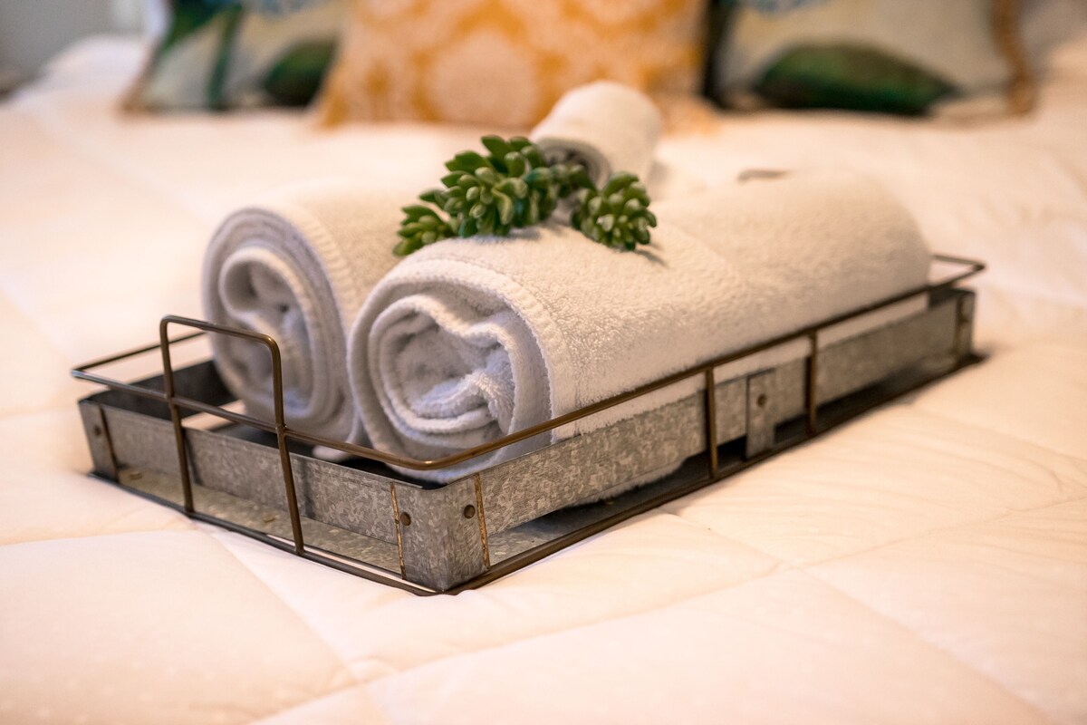 Photo 4 of Vintage House Near Downtown & Beaches-Relax by the Fire Pit in Old Florida Vibes