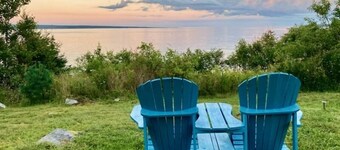 The Harbor Hideaway - Ocean Front - Private -   Port Mouton