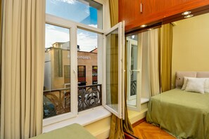 3 chambres, accĂšs Internet, draps fournis