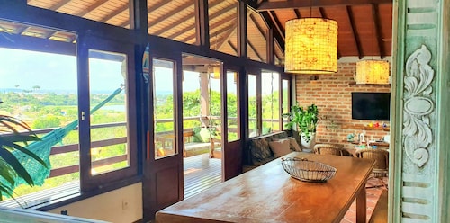 EXCELLENT HOUSE IN GERIBÁ, 500m FROM THE BEACH! BEAUTIFUL VIEW. 4 BEDROOMS, AIRY, COZY