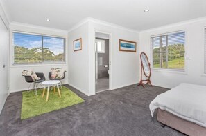 3 soverom, strykejern/-brett, reiseseng for barn og wi-fi (inkludert)