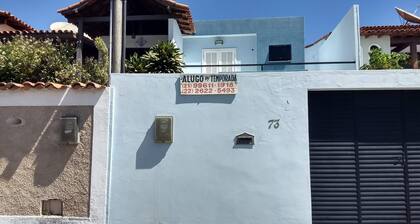 3 Bedroom House, 2 Car Garage - Sleeps 8 People- Pet Friendly
