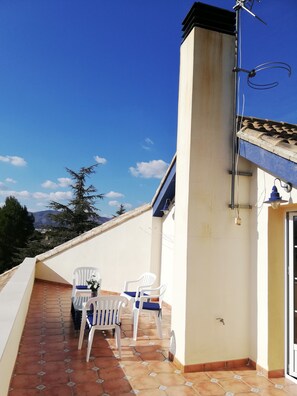 Terrace/patio - Charming penthouse, with views of the city (ideal for families) (Onteniente)