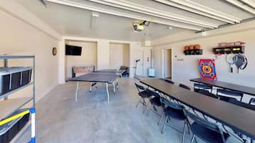 Spielezimmer