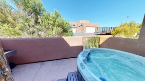 Property grounds - Cairn House ~ 4A7, 3 Bed Townhome. Entertainment Lounge. Upstairs Balcony. (Moab)