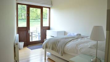 4 chambres, bureau, fer et planche Ă  repasser, Wi-Fi gratuit