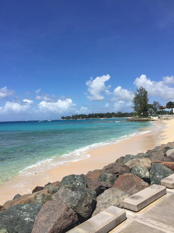 Vlak bij het strand, strandlakens