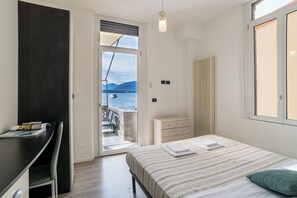 3 多间卧室、熨斗/熨衣板、收费 WiFi、床单