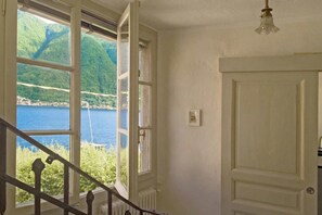 Interior - Felice sul Lago, Colonno, Italy (Colonno)