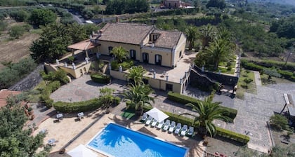 Exclusive Villa with Private Pool and Etna View