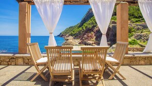 Terrace/patio - Cala Estellencs House with breathtaking sea views (Estellencs)