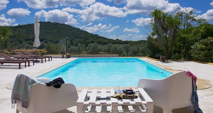 (10PAX) Peace bellow a starred sky with special views to olives and cork tree
