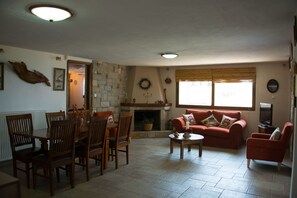 Interior - Stone house with private pool near the sea!!! (dafni)