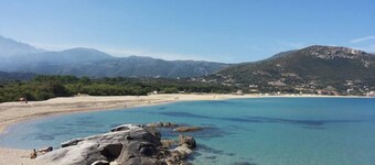Studio fronte mare zona Ile rousse -Calvi