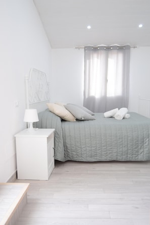 2 chambres, Wi-Fi gratuit, draps fournis