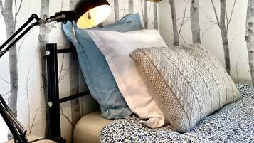 4 Schlafzimmer, Bügeleisen/Bügelbrett, Reisekinderbett, WLAN