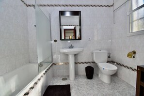 Handtücher, Toilettenpapier