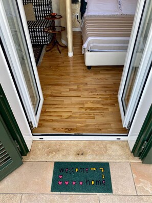 1 bedroom, in-room safe, free WiFi, bed sheets