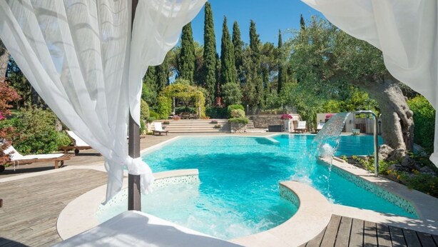 Pool - An exclusive historic villa with private pool (Fasano)