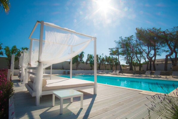 Pool - The garden TerraNostra pool front villa in a mini-residence in Salento (UGENTO)