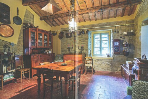 FANTASTIC RURAL HOUSE IN FULL RELAXATION IN THE HILLS WITH SWIMMING POOL